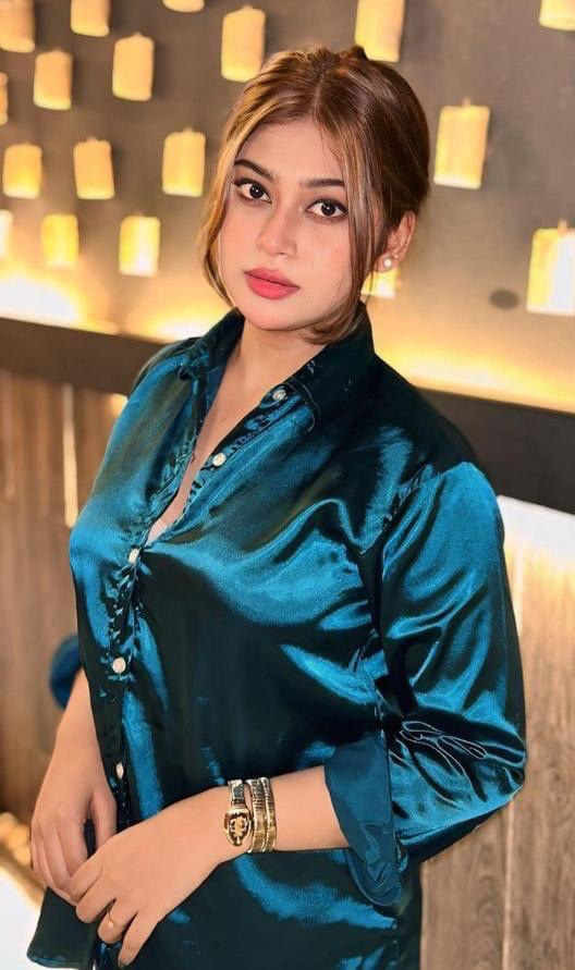Russian, Moroccans, influencers, VIP models TikTokers (Samiya hijab, Alina Amir, Sandal khatak &Lesbians